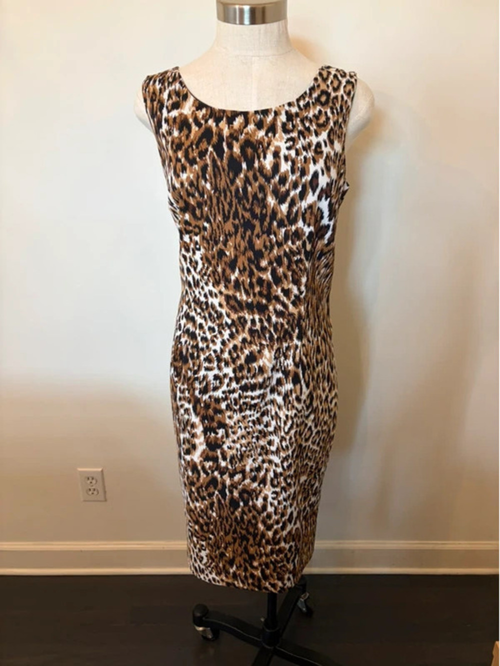 Vintage Leopard Dress> Cheetah Statement Piece